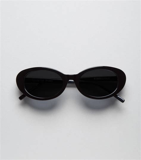 new look oval sunglasses|More.